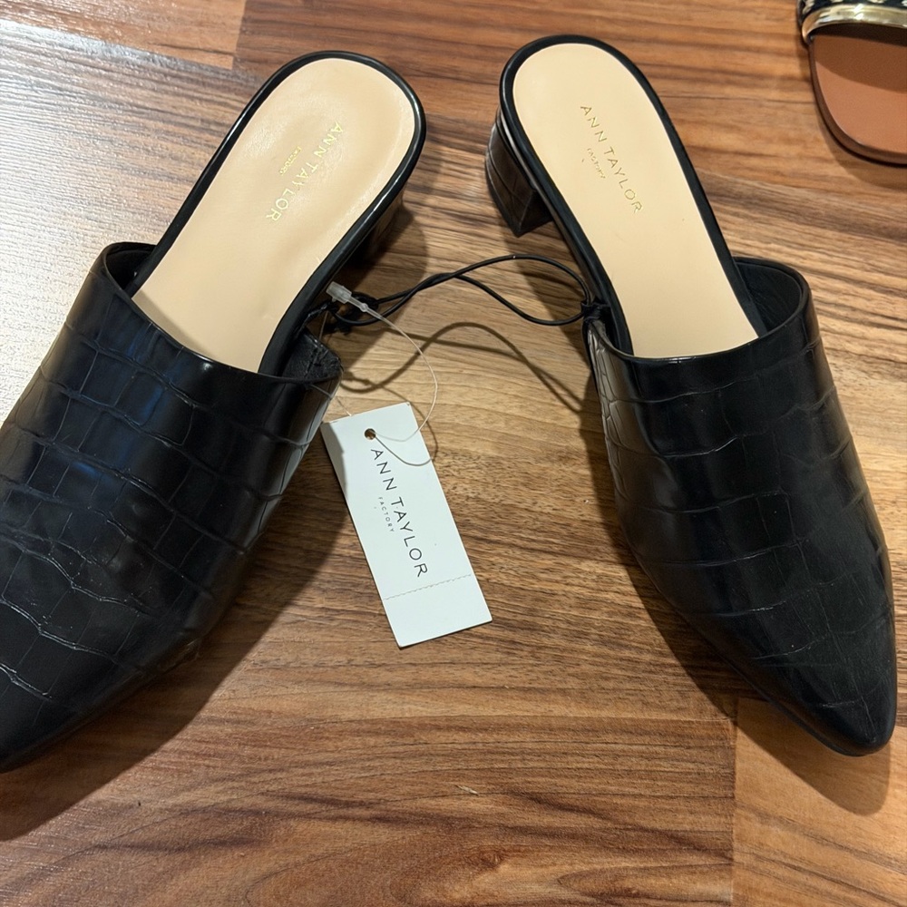 Ann Taylor Black Croc-Patterned Mules